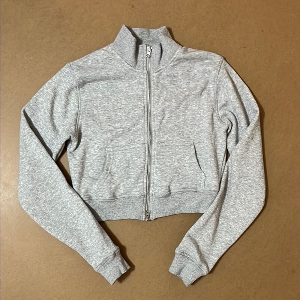 Crop Sweatshirt